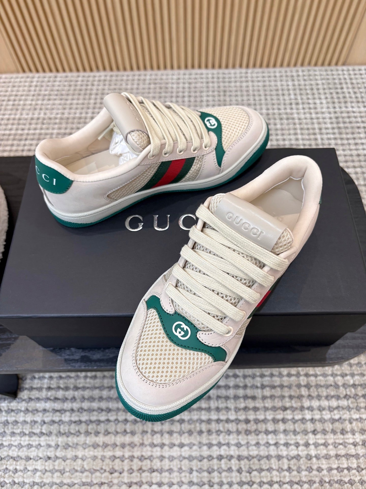 26S MESH SNEAKERS IN LIGHT BEIGE AND GREEN LEATHER mysite