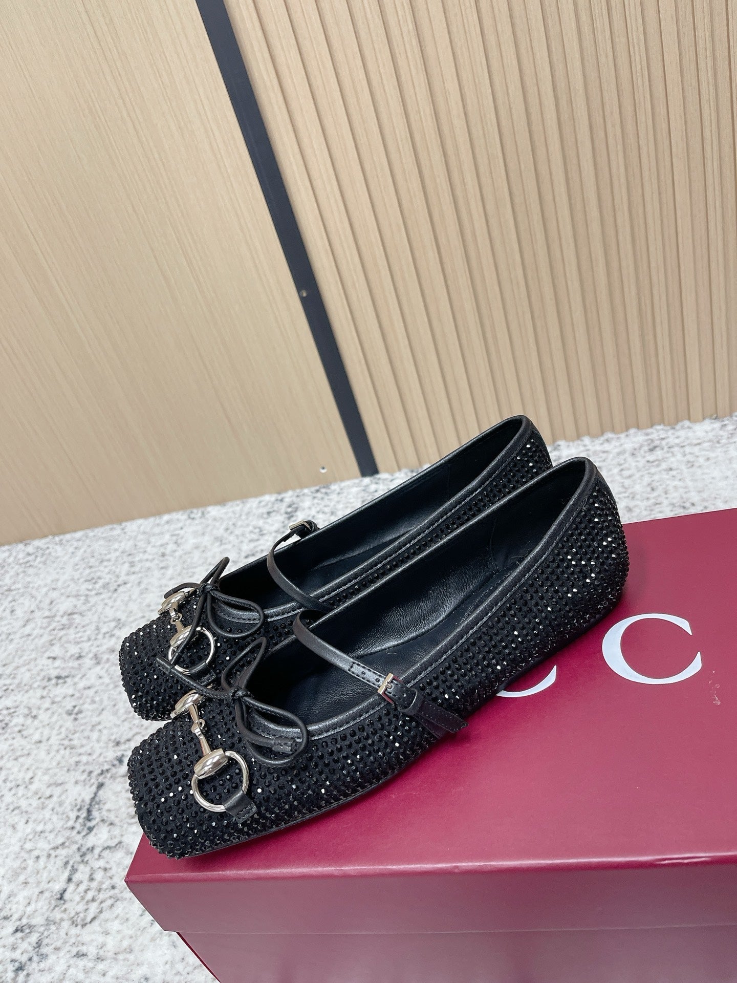 GUCCI 26S BALLET FLATS IN BLACK SUEDE WITH CRYSTALS mysite