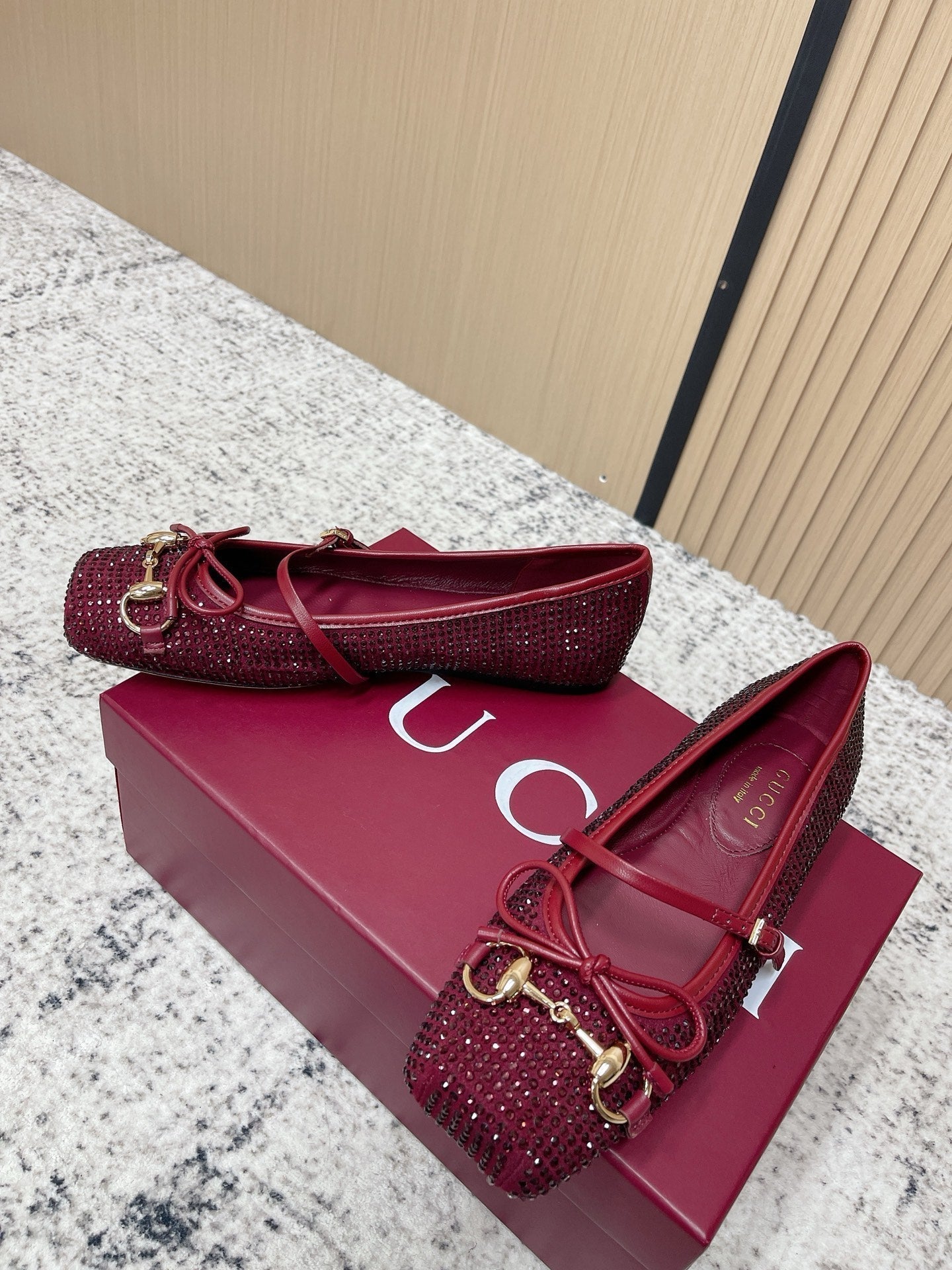 GUCCI 26S BALLET FLATS IN RED WITH CRYSTALS mysite