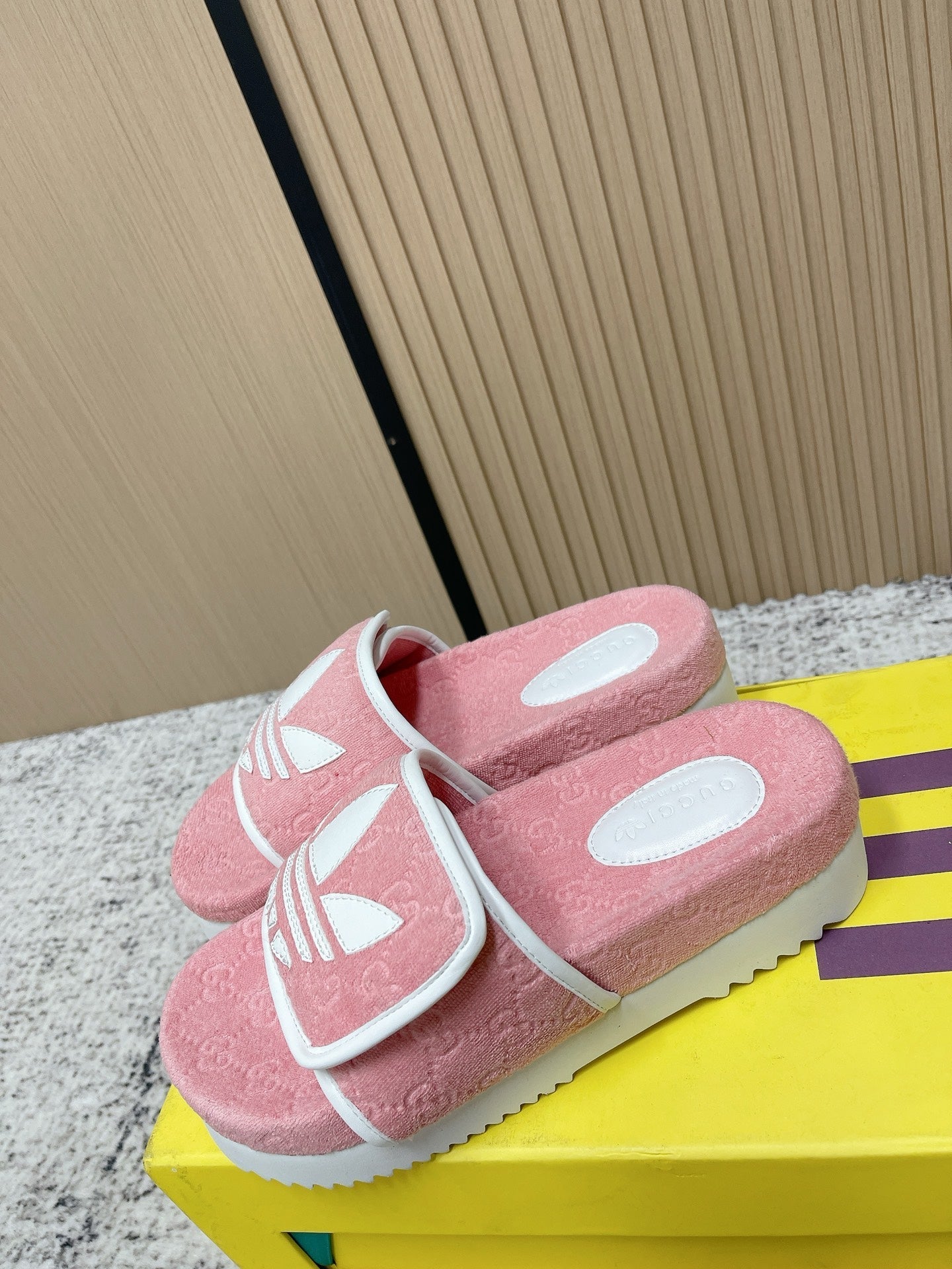 26S PLATFORM SLIDE SANDALS IN LIGHT PINK FABRIC mysite
