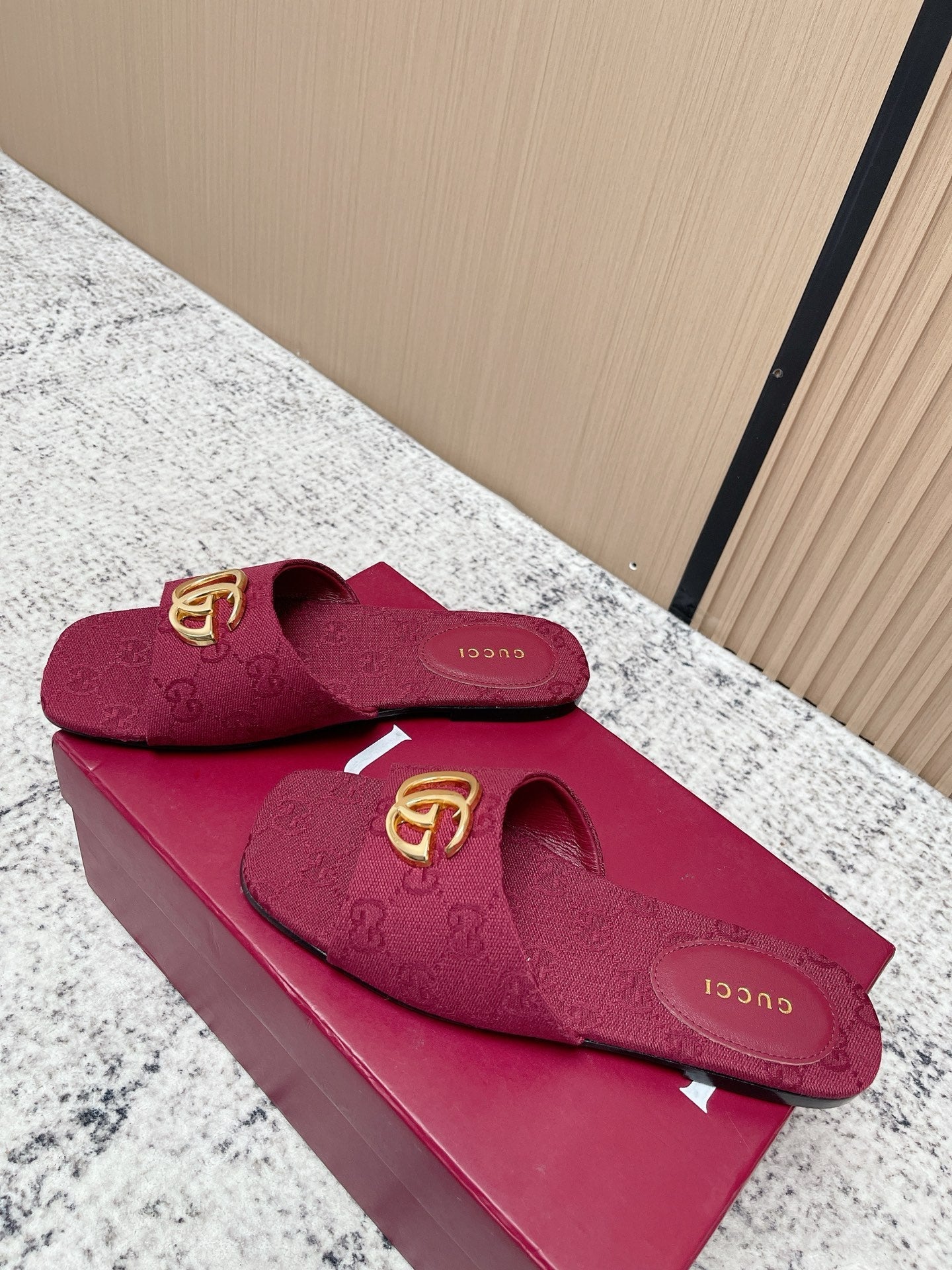 26S SLIDE SANDAL IN DARK RED CANVAS mysite