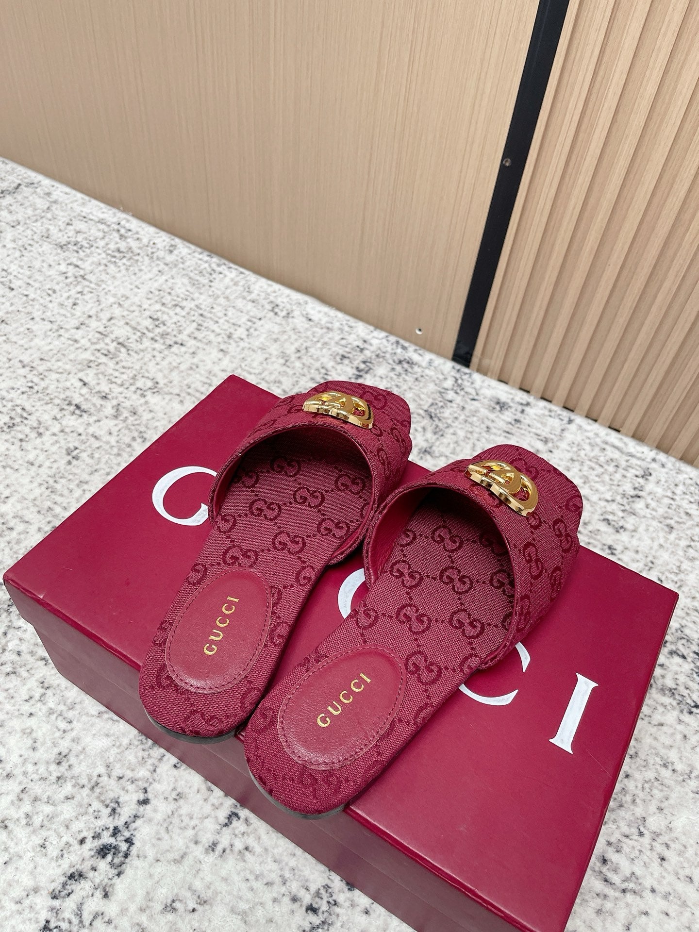 26S SLIDE SANDAL IN DARK RED CANVAS mysite