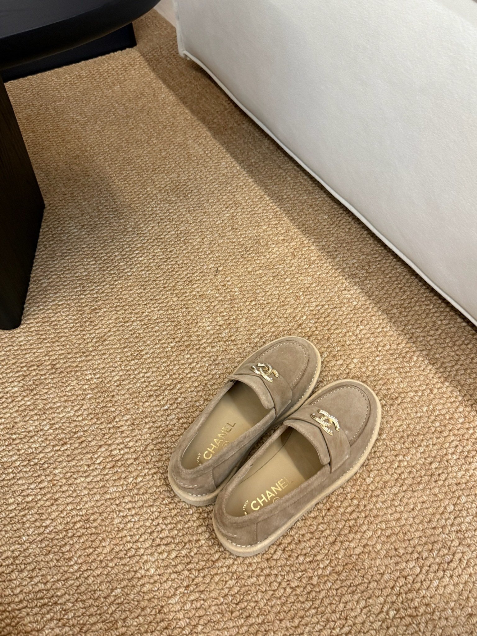 CHANEL 26S LOAFER IN TAUPE BROWN SUEDE CC LOGO mysite
