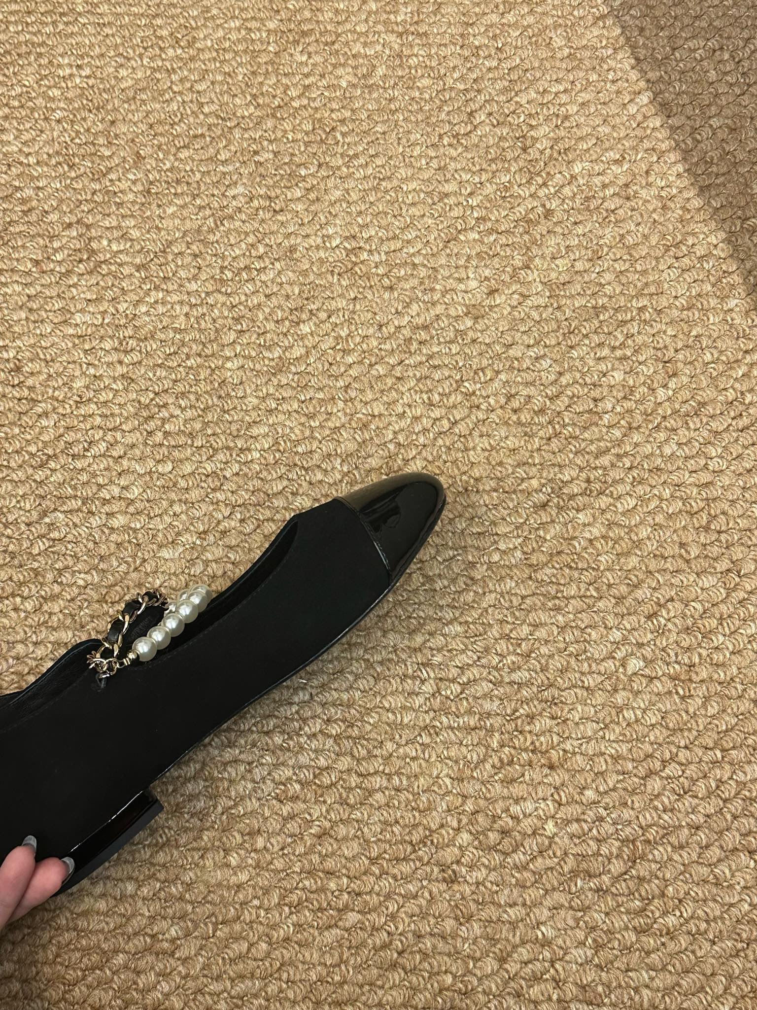 26S MARY JANE PEARL STRAP FLATS IN BLACK CALFSKIN mysite
