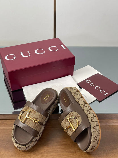HIGH 5.5 CM WEDGE SANDALS IN BROWN MIX BEIGE CALFSKIN AND FABRIC mysite