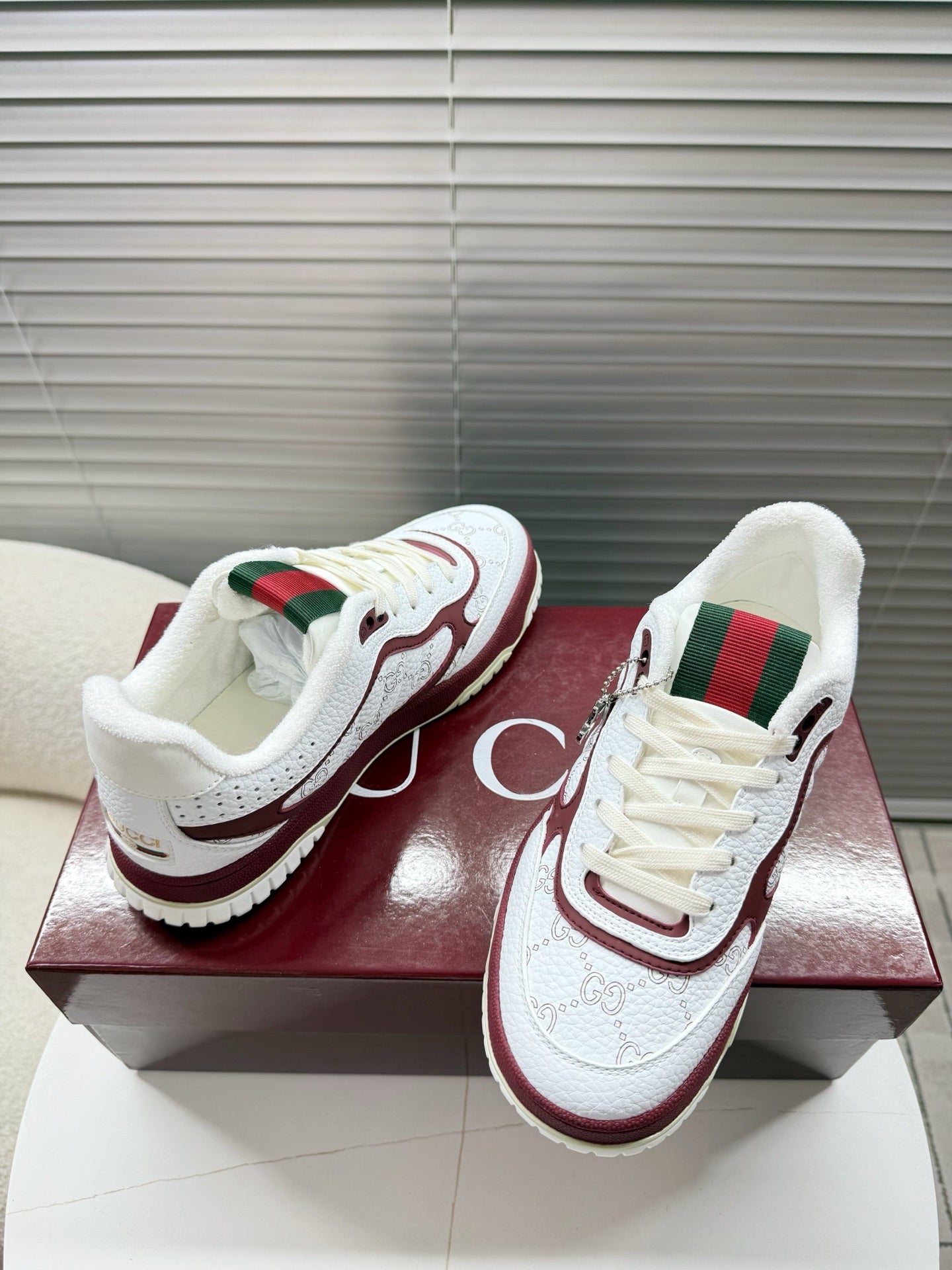 GUCCI 26S MAC80 SNEAKER IN WHITE AND RED LEATHER mysite