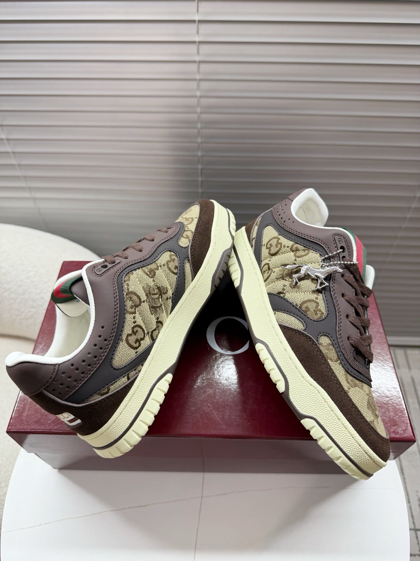 GUCCI 26S MAC80 SNEAKER IN BEIGE CANVAS AND DARK BROWN LEATHER mysite