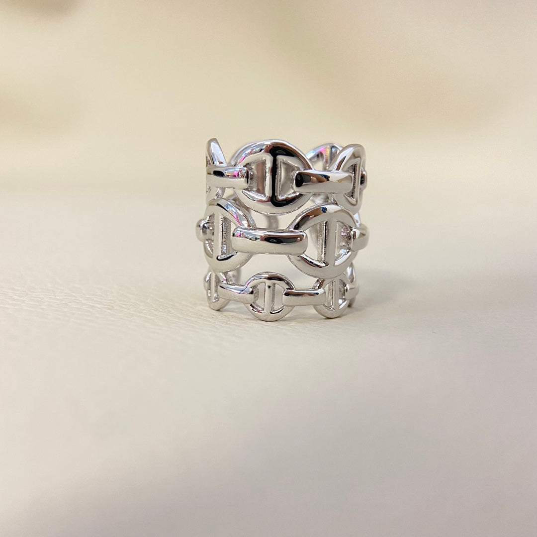 Pig Nose Openwork Bracelet & Rings mysite