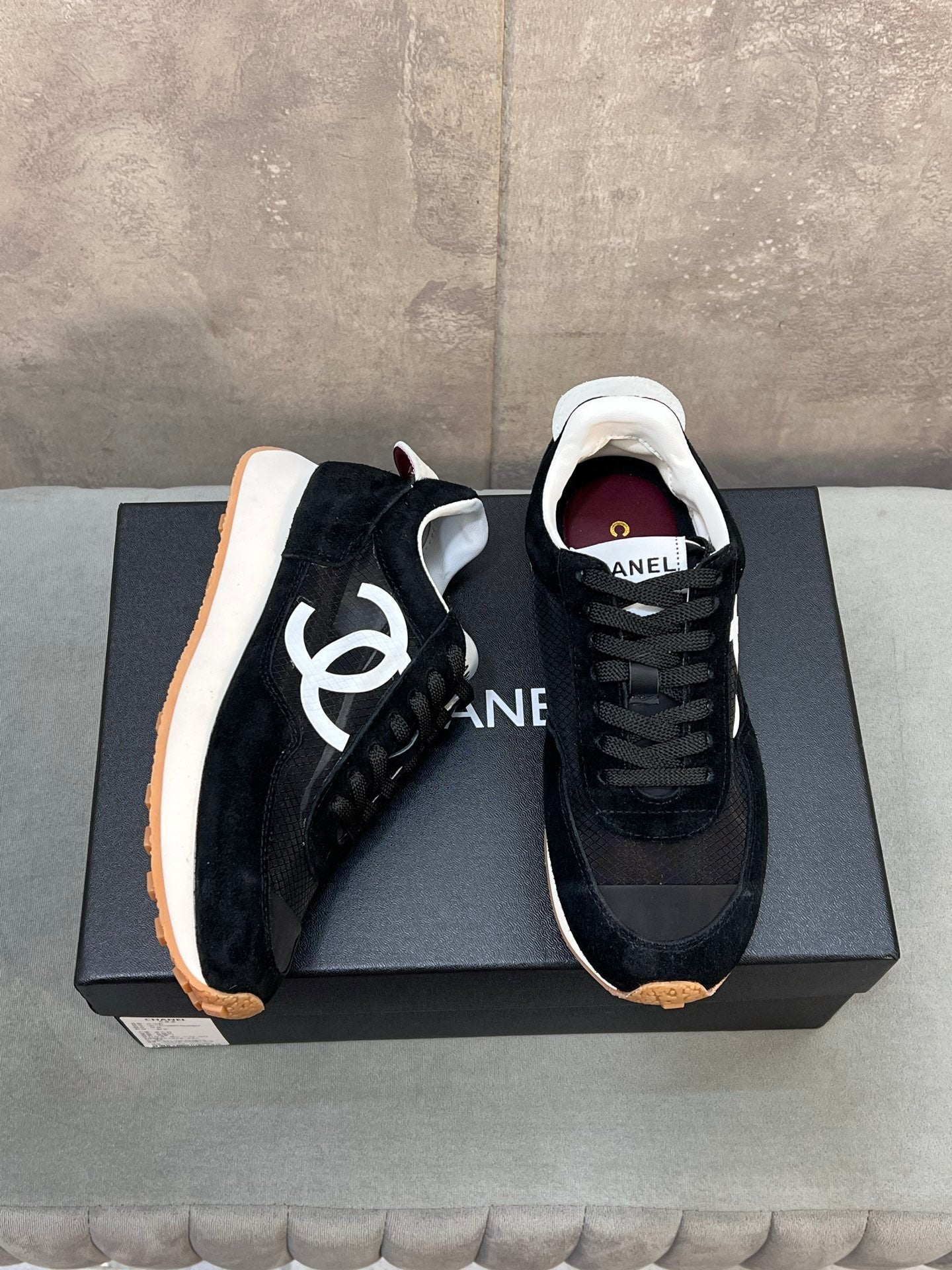 CHANEL 26S RUNNING SNEAKERS IN BLACK SUEDE AND MESH CC LOGO mysite