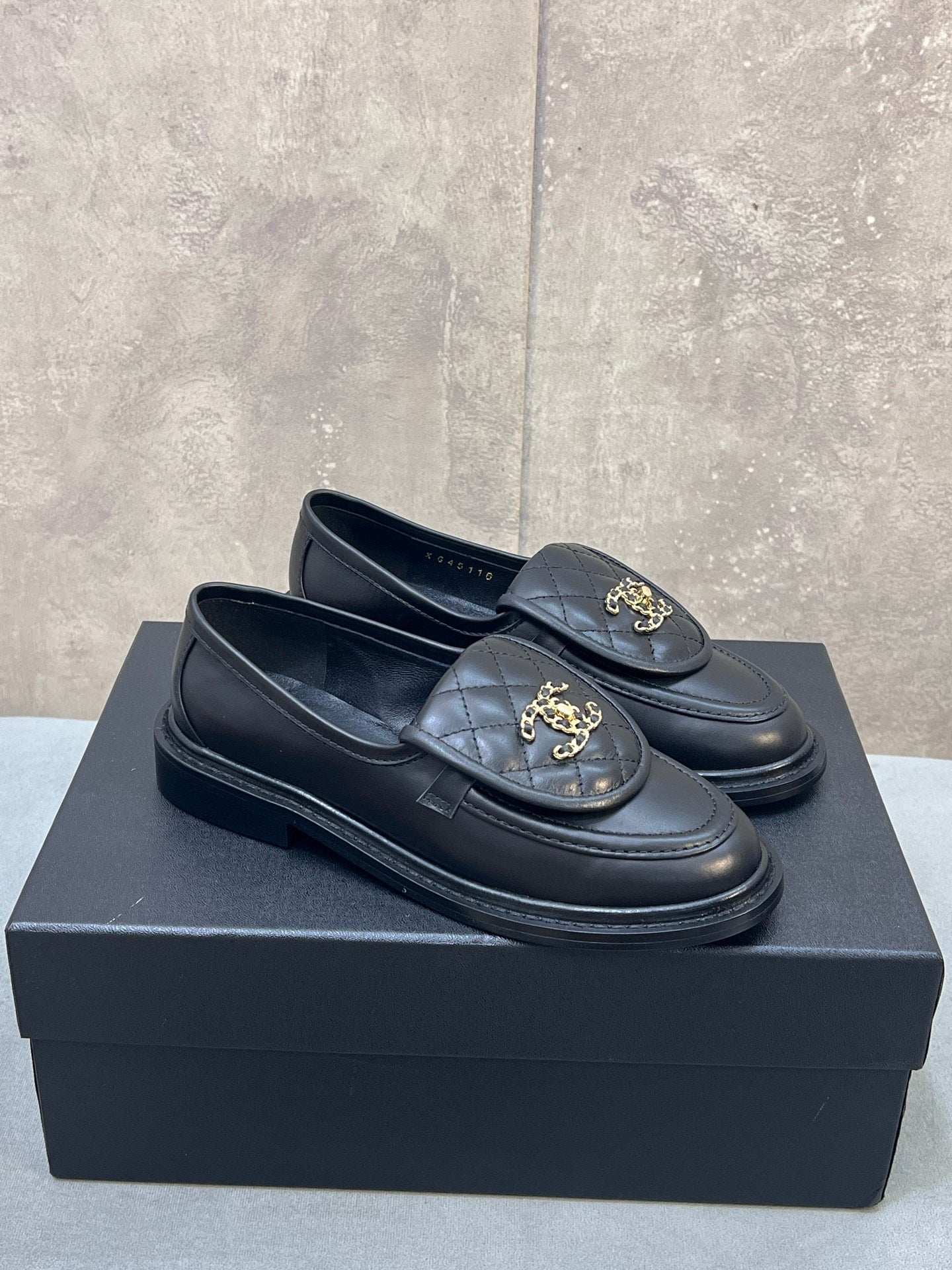 CHANEL 26S LOAFERS IN BLACK QUILTED CALFSKIN WITH CHAIN CC LOGO mysite