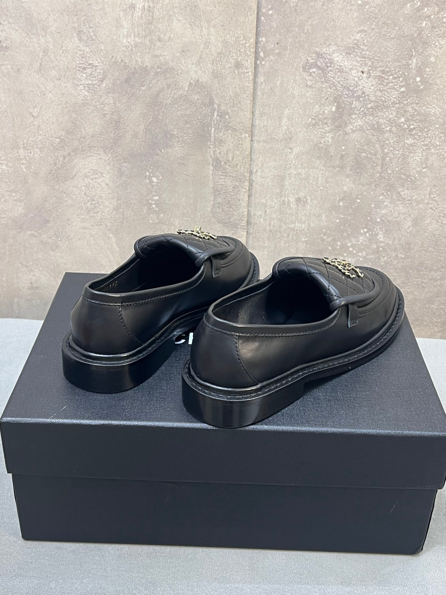 CHANEL 26S LOAFERS IN BLACK QUILTED CALFSKIN WITH CHAIN CC LOGO mysite
