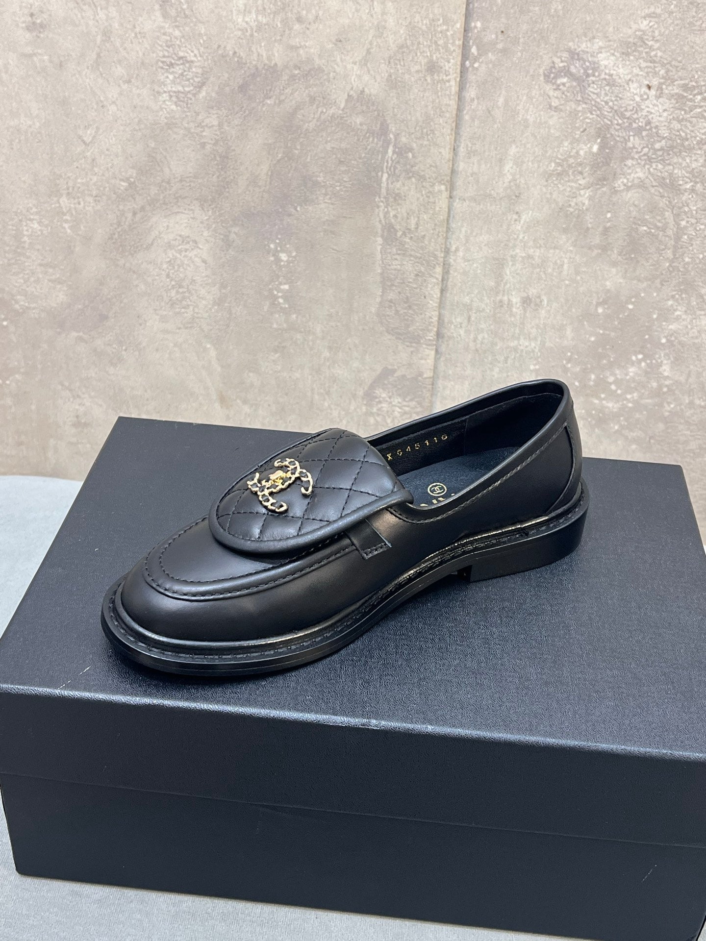 CHANEL 26S LOAFERS IN BLACK QUILTED CALFSKIN WITH CHAIN CC LOGO mysite