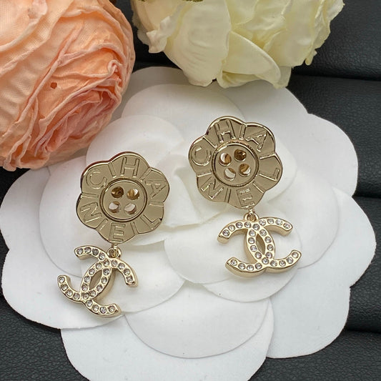 Cute Flower CC Drop Earrings mysite