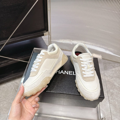 CHANEL 26S LOW TOP SNEAKERS IN BEIGE SUEDE AND WHITE FABRIC WITH RUBBER SOLE mysite