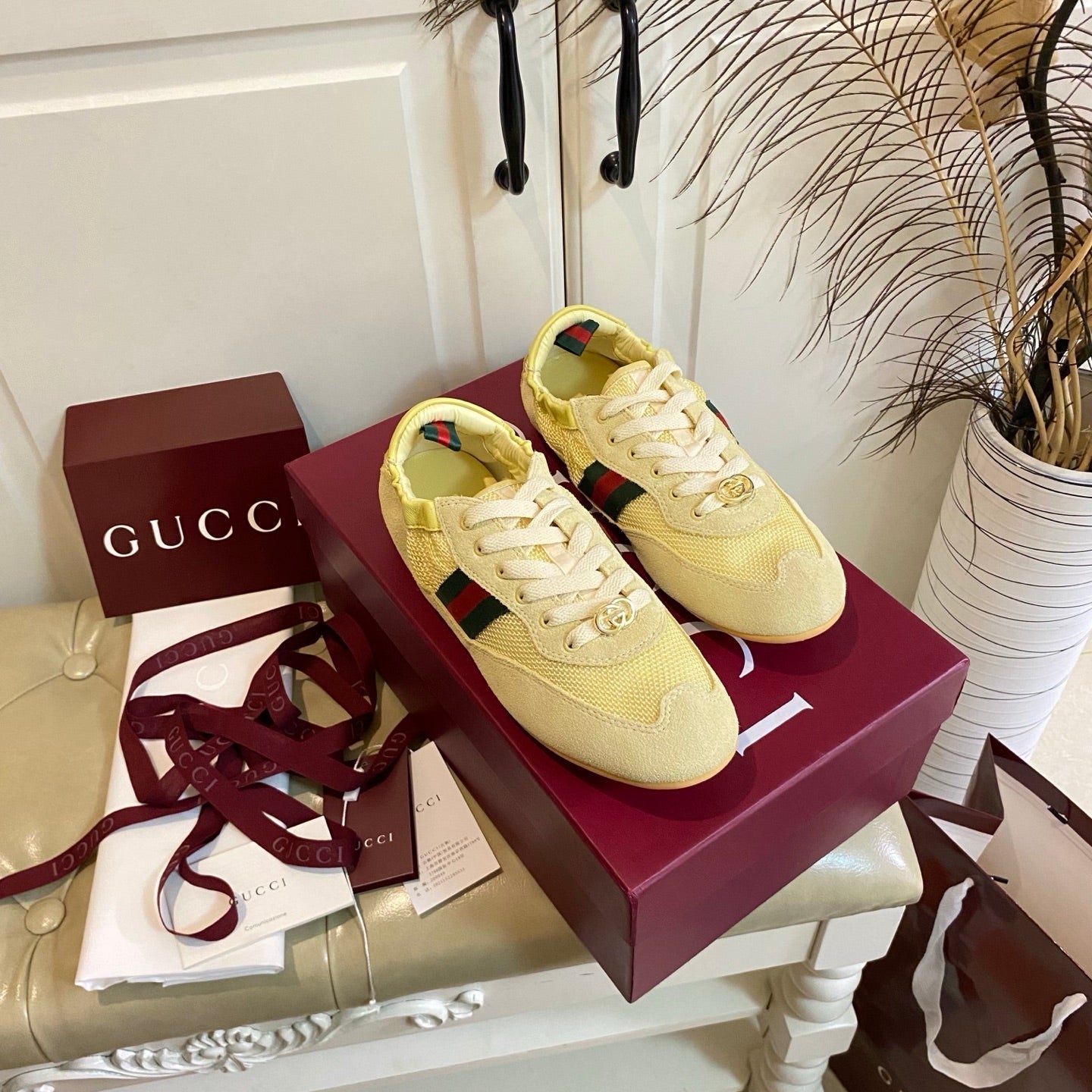 26S SNEAKER IN LIGHT YELLOW SUEDE AND MESH FABRIC mysite