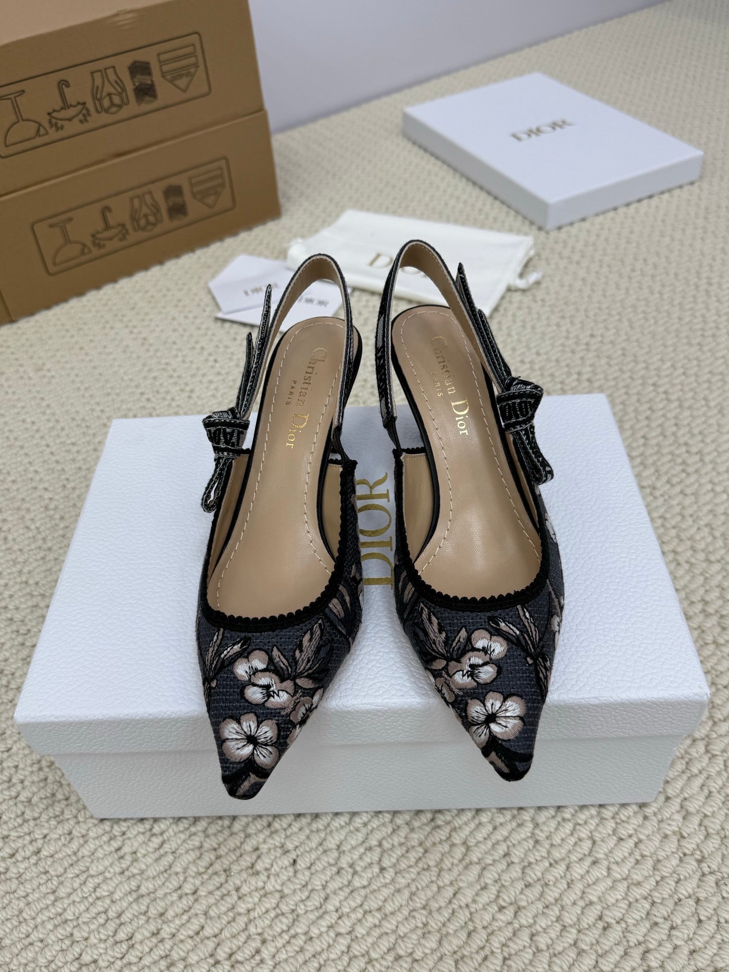 DIOR HIGH SLINGBACK 65 MM 25S IN BLACK FABRIC AND FLORAL PATTERN mysite