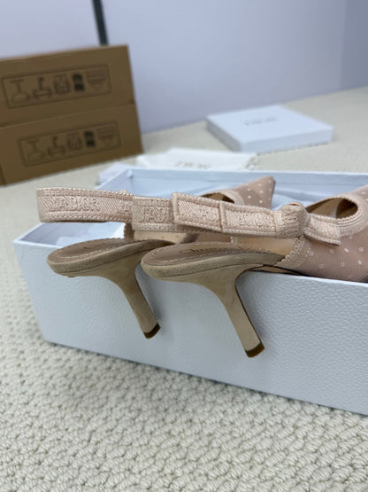 DIOR HIGH SLINGBACK 100 MM 25S IN NUDE LACE NET FABRIC AND SUEDE mysite