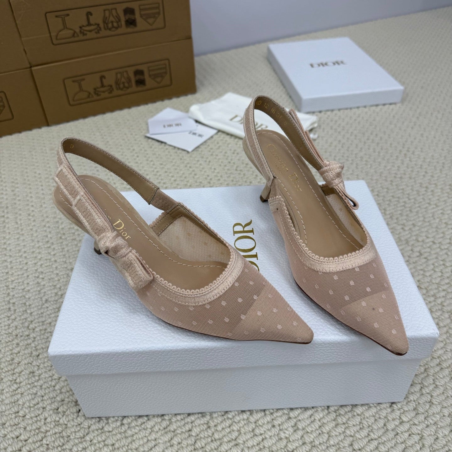 DIOR HIGH SLINGBACK 65 MM 25S IN NUDE LACE NET FABRIC AND SUEDE mysite