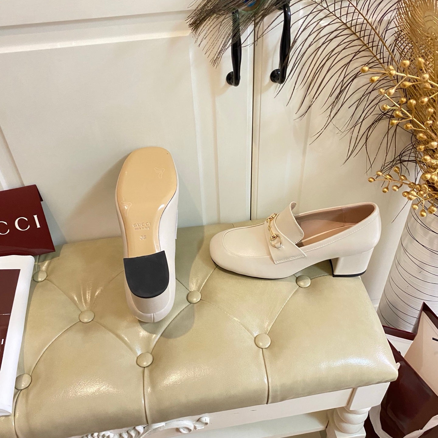 GUCCI 26S HORSEBIT LOAFERS 55 MM IN IVORY SMOOTH CALFSKIN mysite