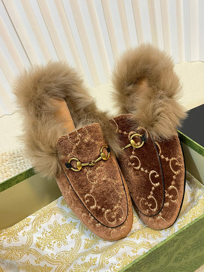 HORSEBIT MULE IN SYRUP BROWN MONOGRAM VELVET AND LAMB WOOL LINING mysite