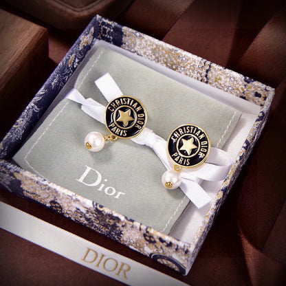 CD 26S STAR LOGO PEARL DROP EARRINGS IN GOLD TONE METAL 629949 mysite
