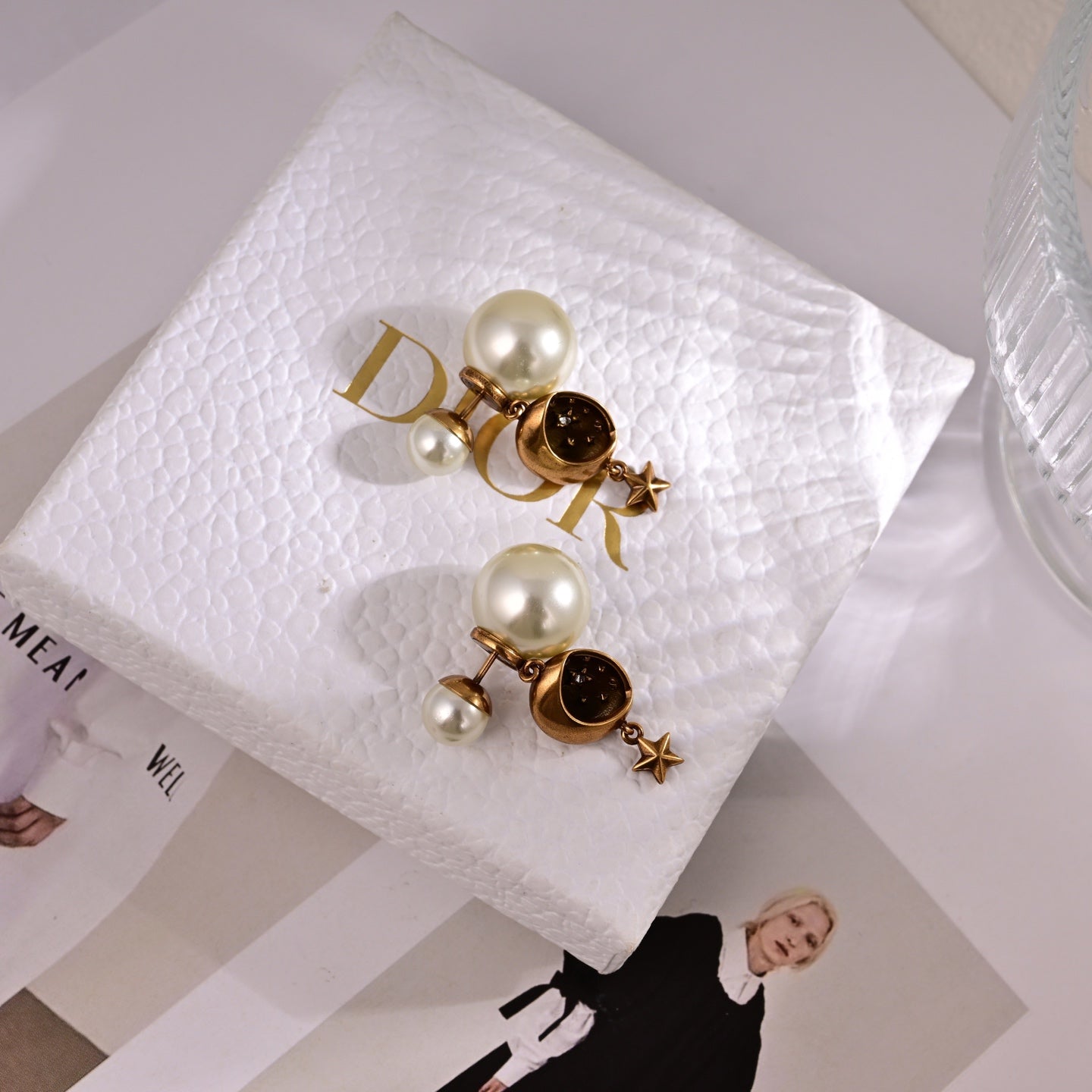 CD 26S CELESTIAL STAR PEARL DROP LOGO EARRINGS IN GOLD TONE METAL 629950 mysite
