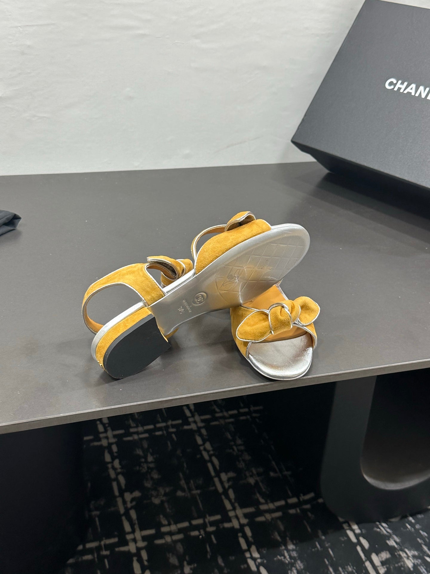 26S BOW SANDALS IN MUSTARD YELLOW AND SILVER SUEDE mysite