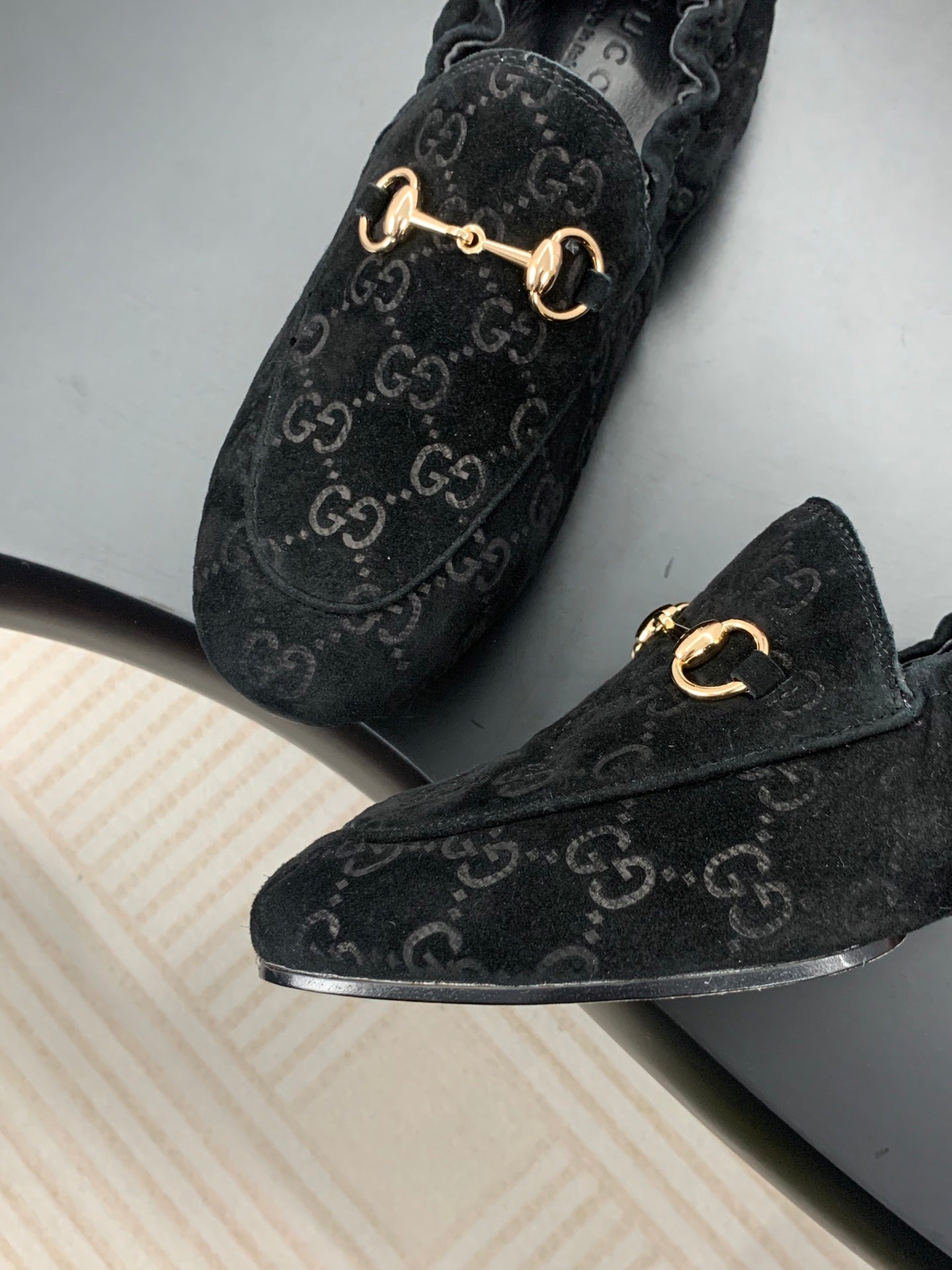 GUCCI 26S LOAFERS IN BLACK SUEDE mysite