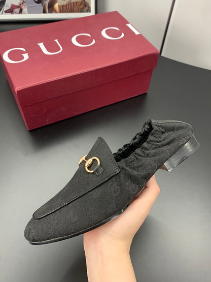 26S LOAFERS IN BLACK CANVAS mysite