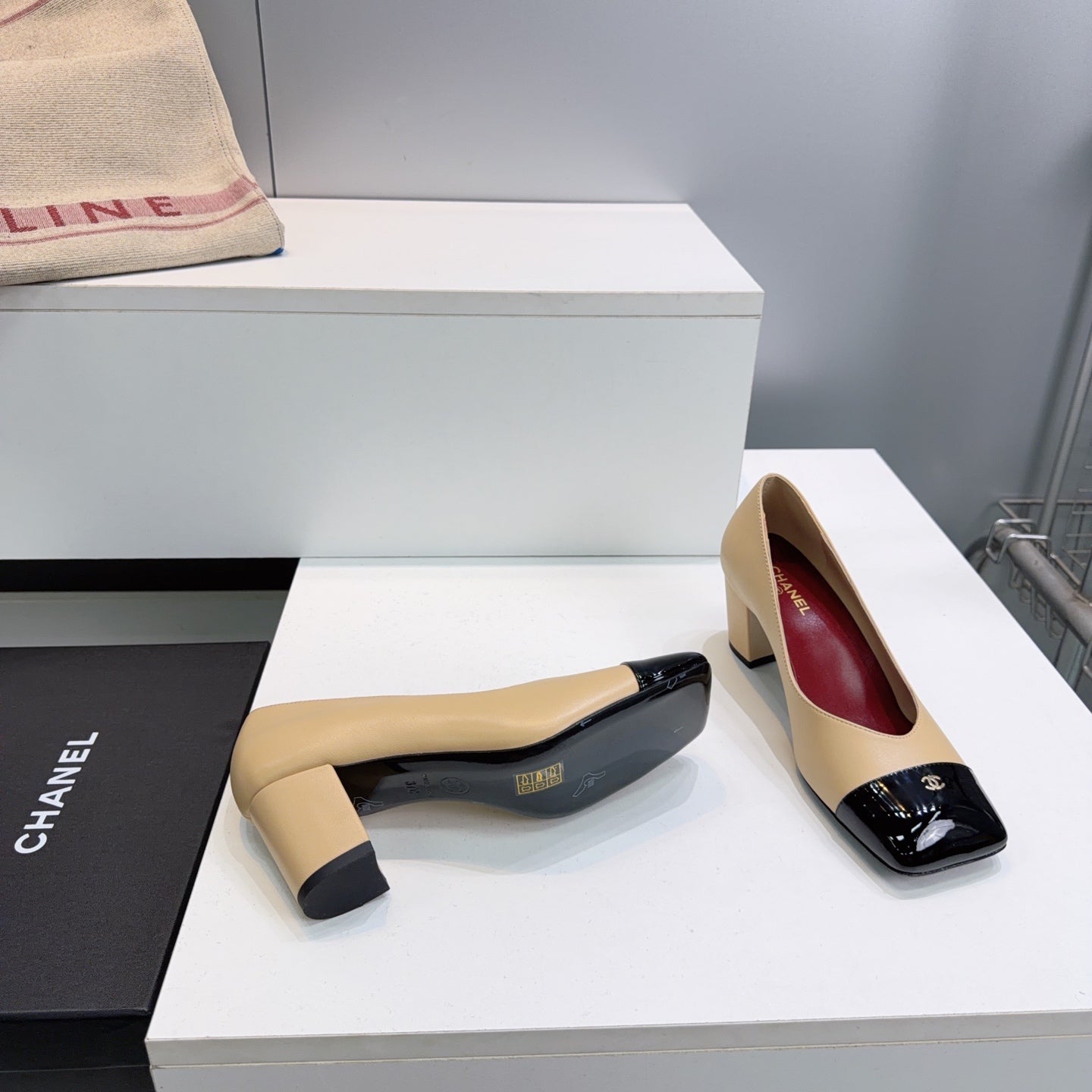 CHANEL 26S SQUARE-TOE HIGH HEELS 55 MM IN BEIGE LAMBSKIN WITH BLACK CAP TOE mysite