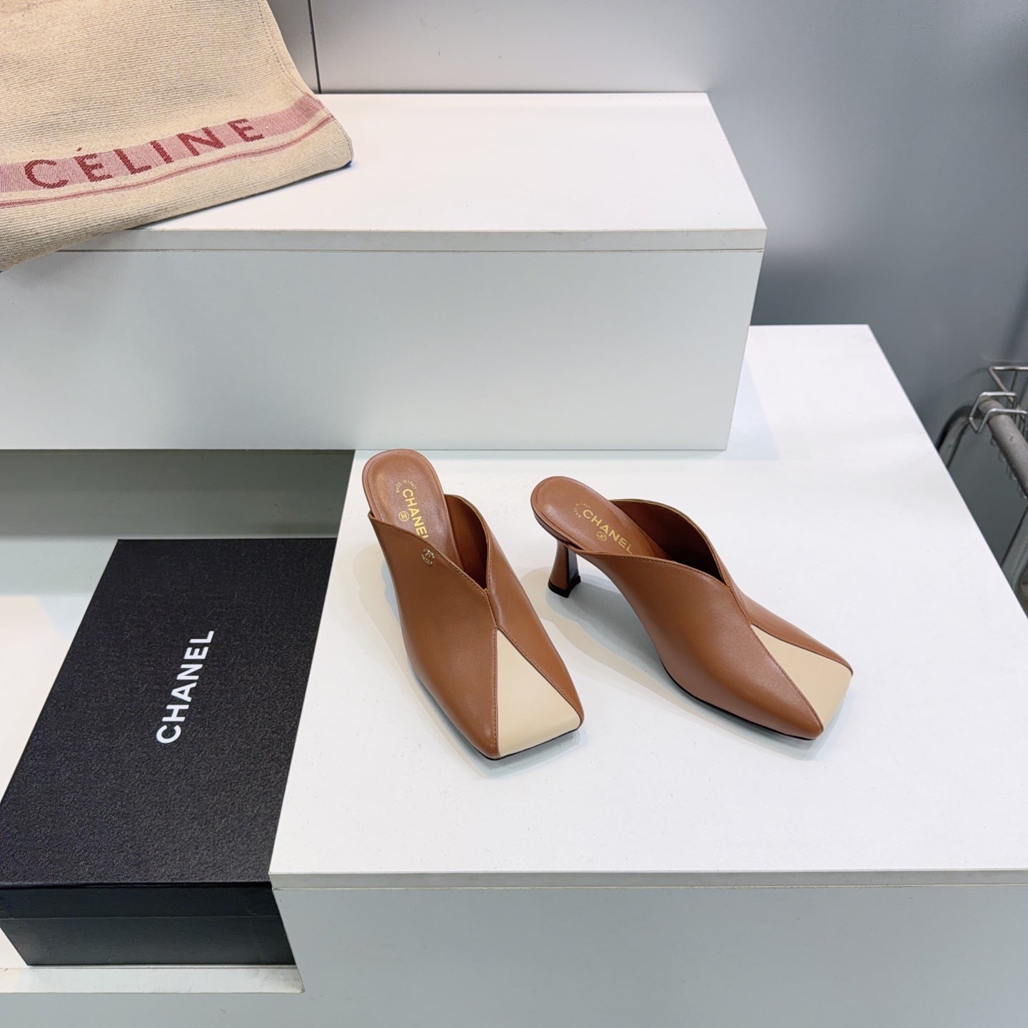 CHANEL 26S HIGH-HEEL MULES 70 MM IN BROWN AND BEIGE LAMBSKIN mysite