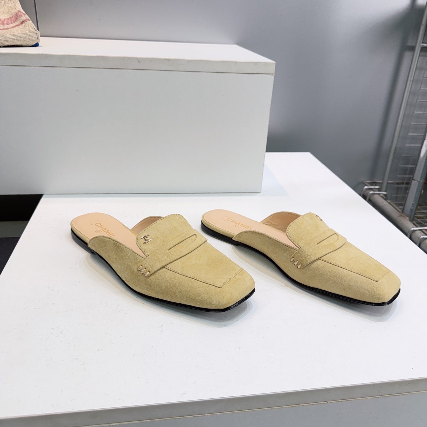 CHANEL 26S LOAFER MULES IN BEIGE SUEDE mysite