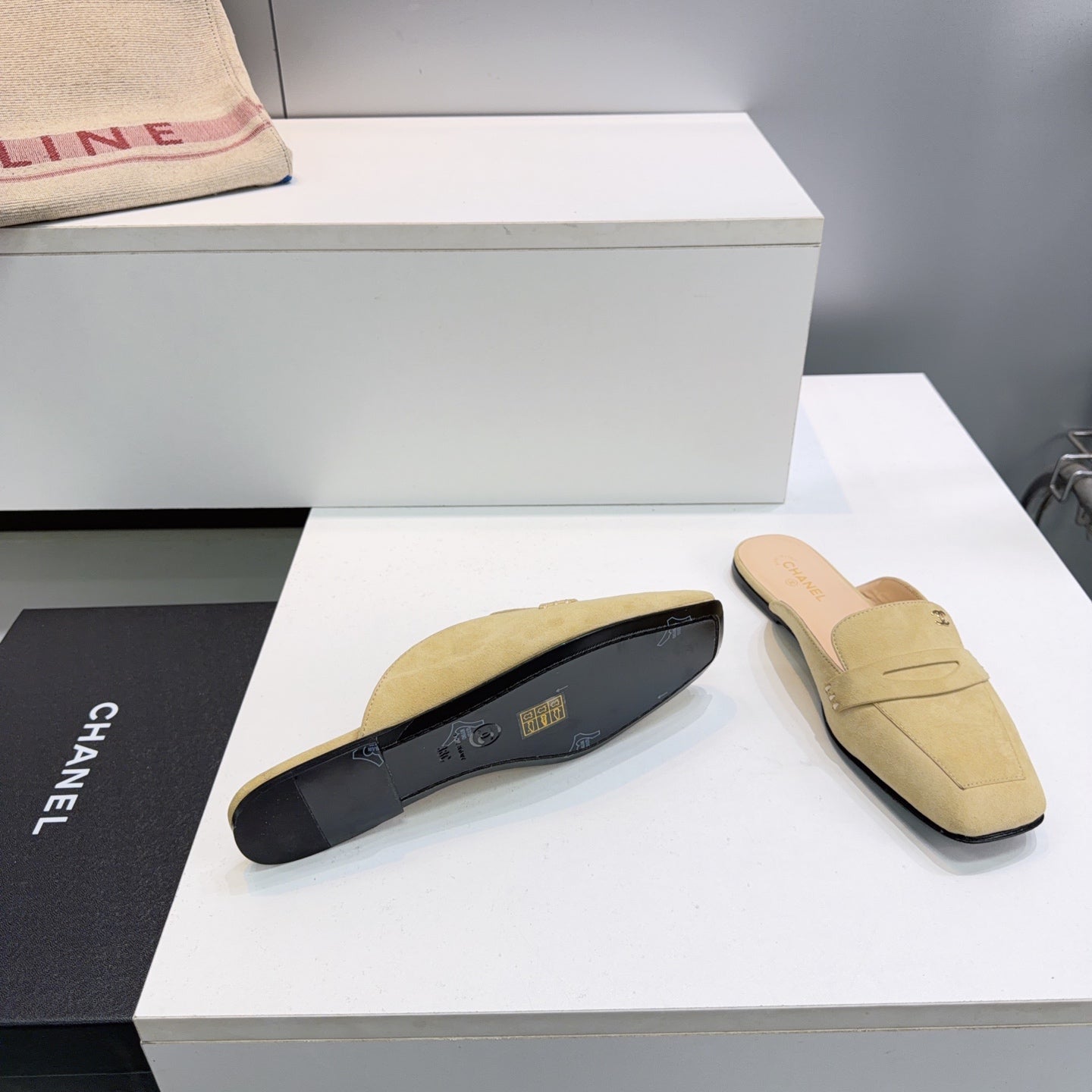 CHANEL 26S LOAFER MULES IN BEIGE SUEDE mysite