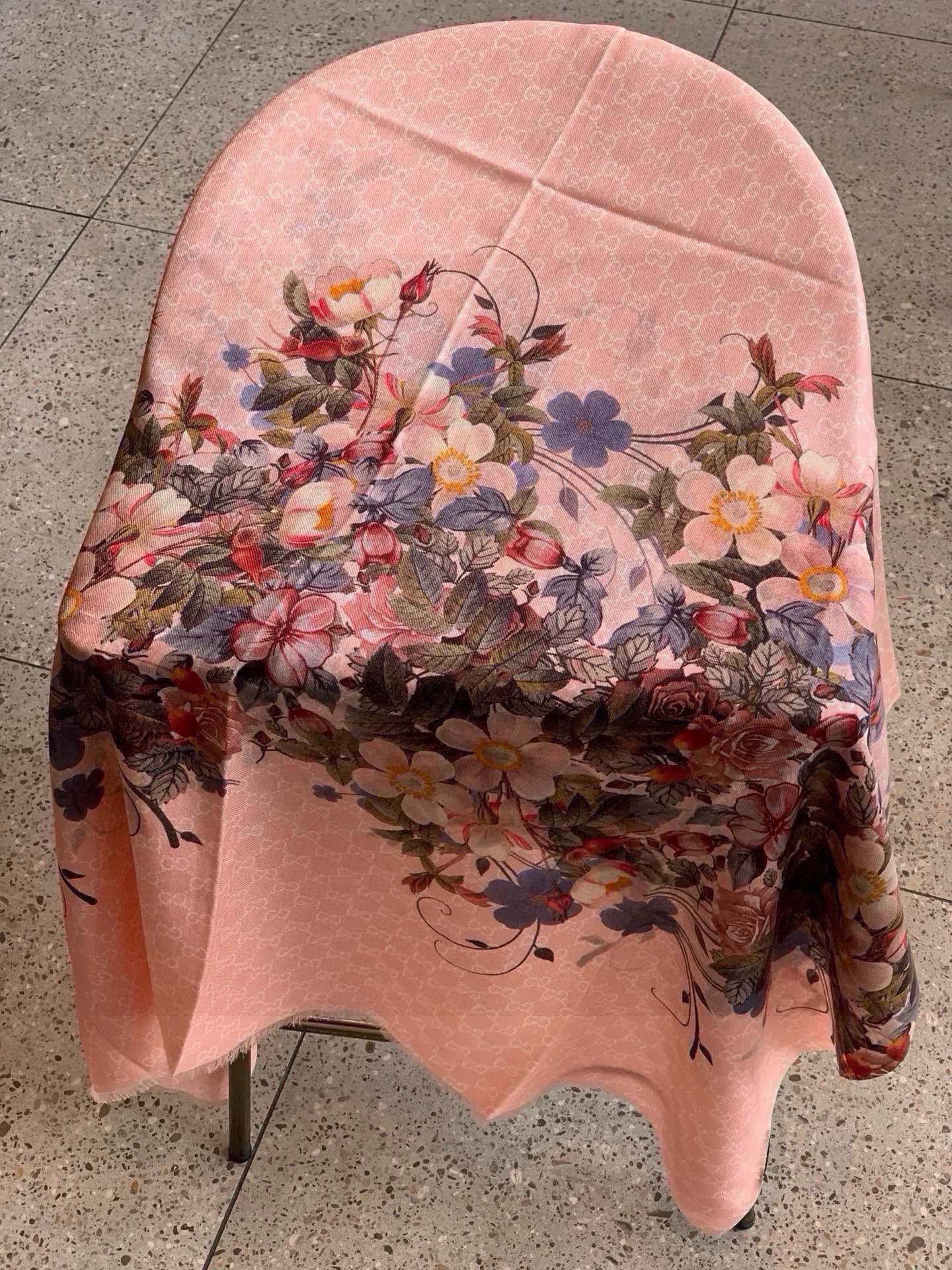 SCARF 200 CM IN BLUSH PINK CASHMERE WITH COLORFUL FLOWER 405253 mysite