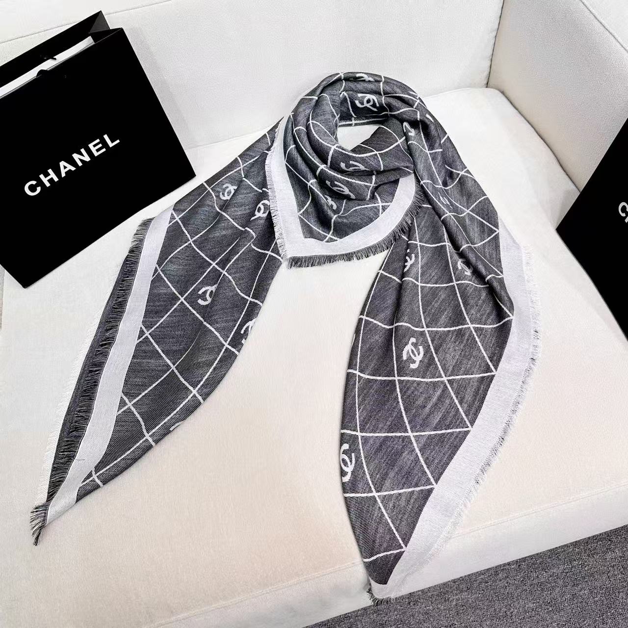 '- 26S SCARF 140 IN SILK 309416 mysite