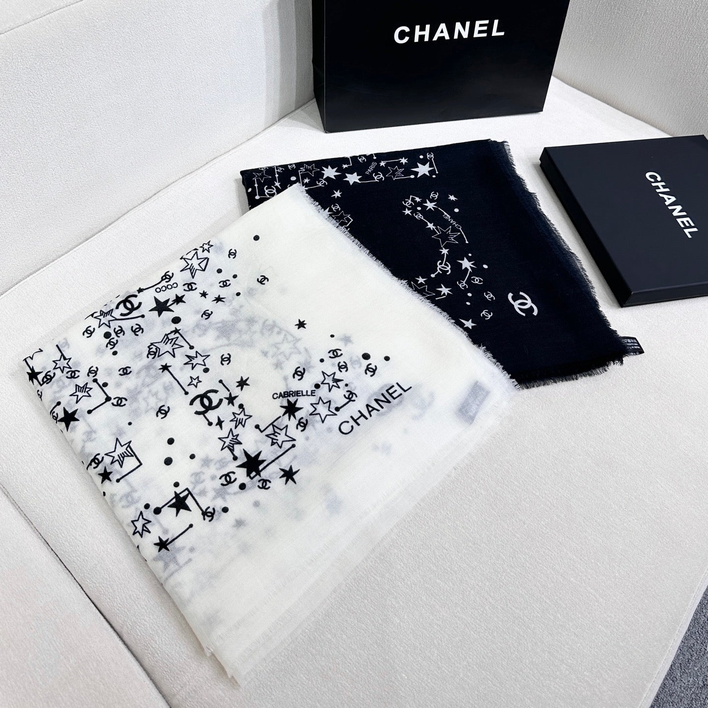 '- 26S SCARF 140 IN SILK 309773 mysite