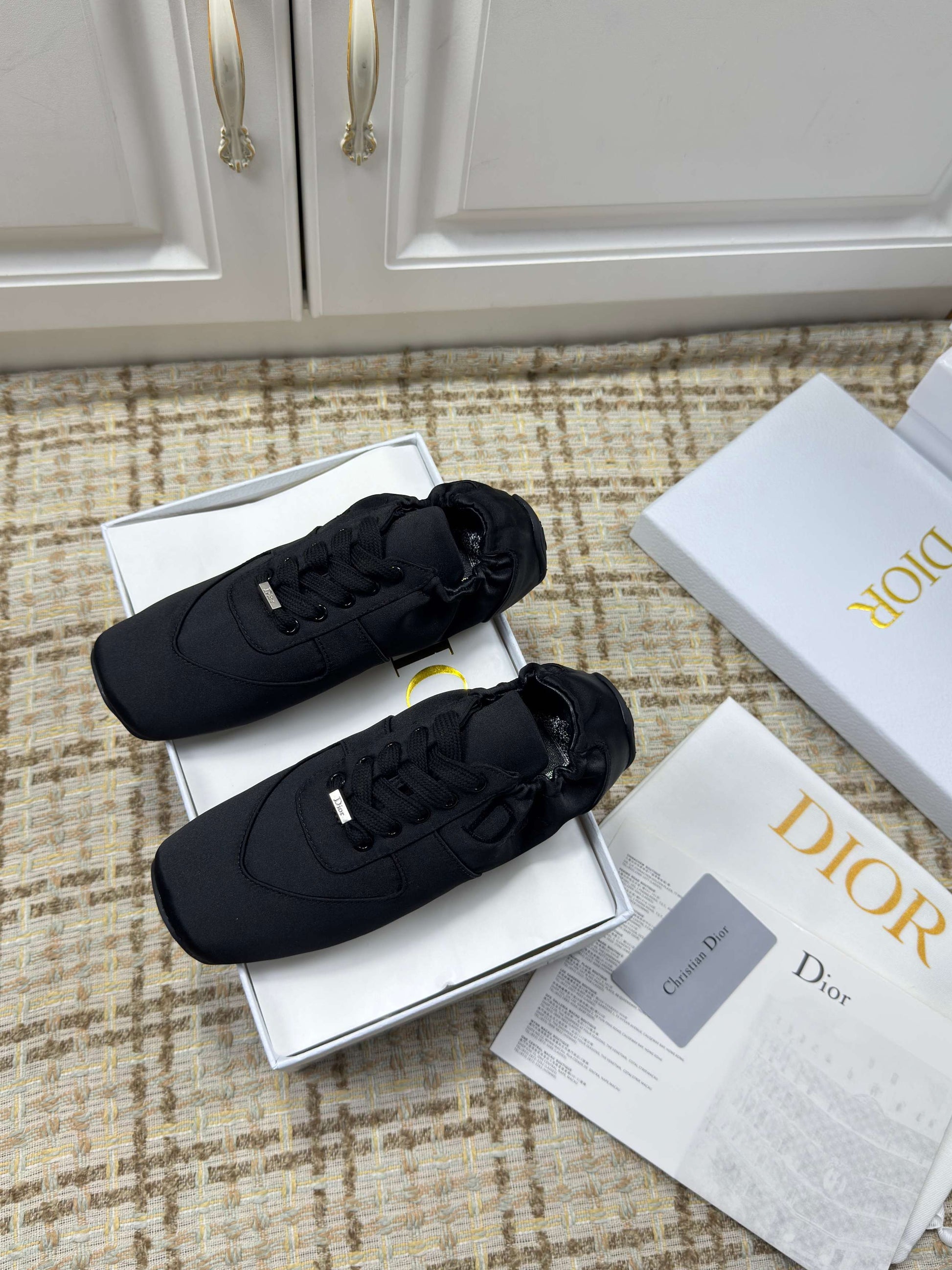 DIOR 26S LOW TOP SNEAKERS IN BLACK SATIN DIOR LOGO mysite