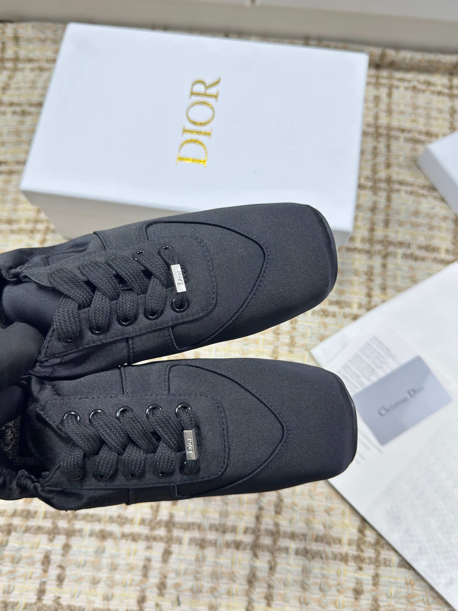 DIOR 26S LOW TOP SNEAKERS IN BLACK SATIN DIOR LOGO mysite