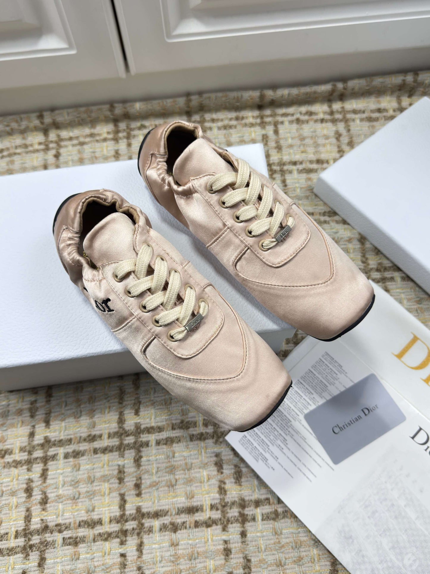 DIOR 26S LOW TOP SNEAKERS IN LIGHT PINK SATIN DIOR LOGO mysite