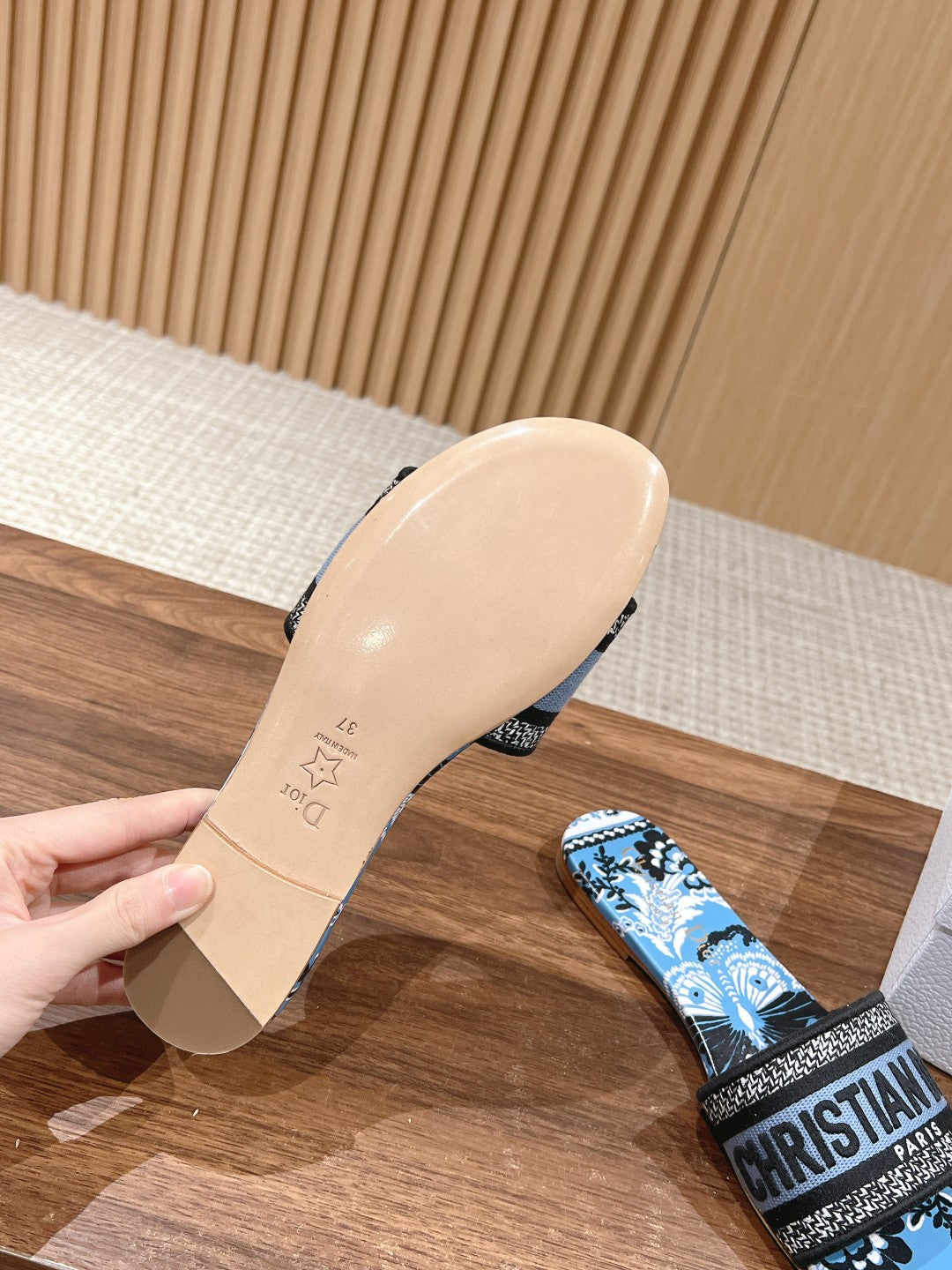 DIOR 26S SLIDE SANDALS IN BLUE FLORAL PRINT LOGO STRAP mysite