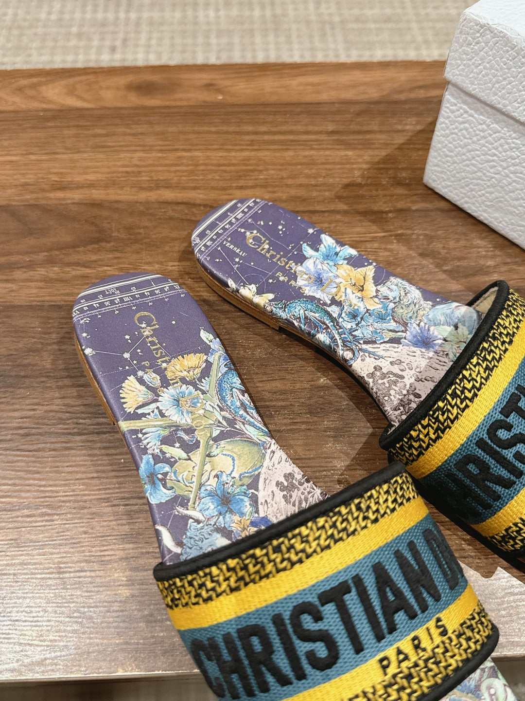 26S SLIDE SANDALS IN PURPLE FLORAL MULTICOLOR LOGO STRAP mysite