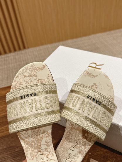 26S SLIDE SANDALS IN BEIGE TOILE DE JOUY LOGO mysite