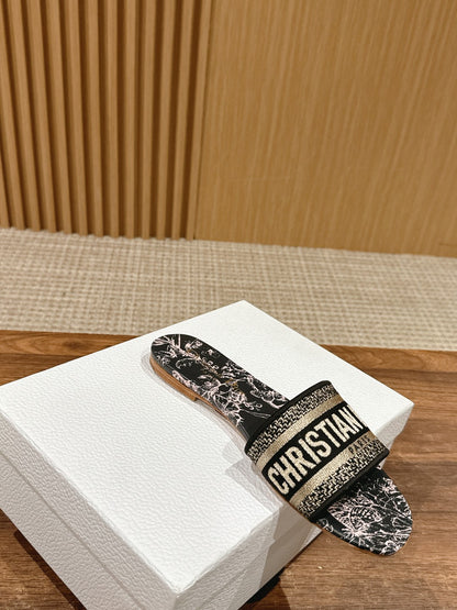 26S SLIDE SANDALS IN BLACK TOILE DE JOUY LOGO mysite