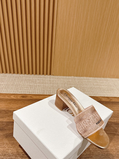 DIOR 26S D-CLUB EMBROIDERED HEELED SLIDES IN ROSE GOLD mysite