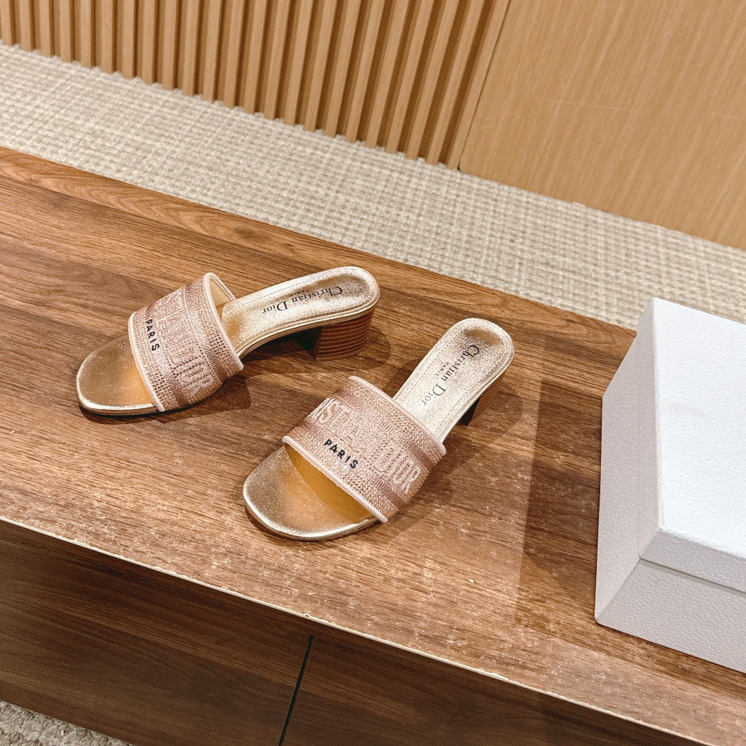DIOR 26S D-CLUB EMBROIDERED HEELED SLIDES IN ROSE GOLD mysite