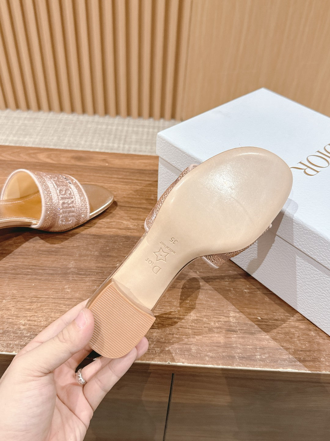 DIOR 26S D-CLUB EMBROIDERED HEELED SLIDES IN ROSE GOLD mysite