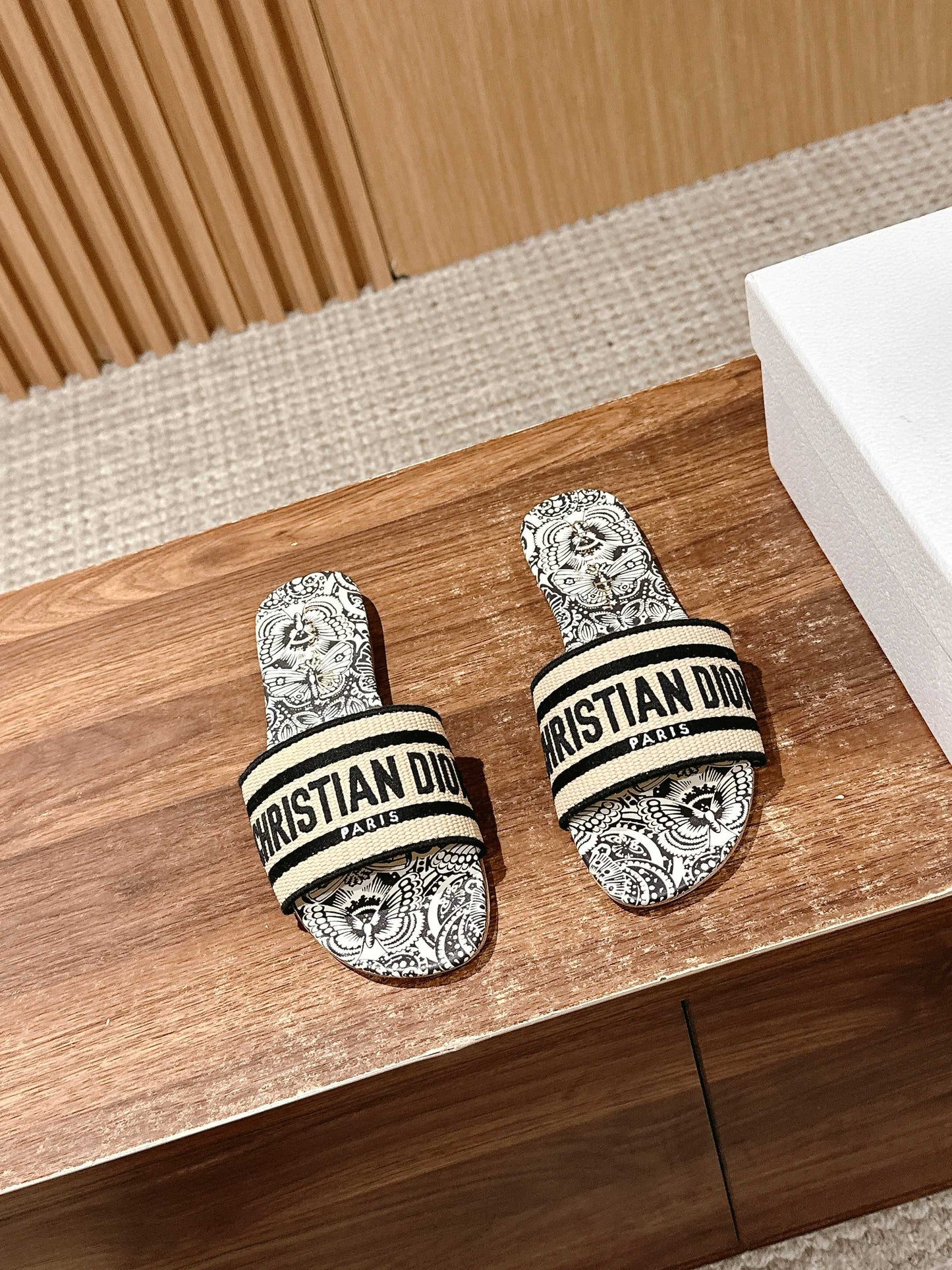 26S D-CLUB EMBROIDERED SLIDES IN BLACK TOILE DE JOUY mysite