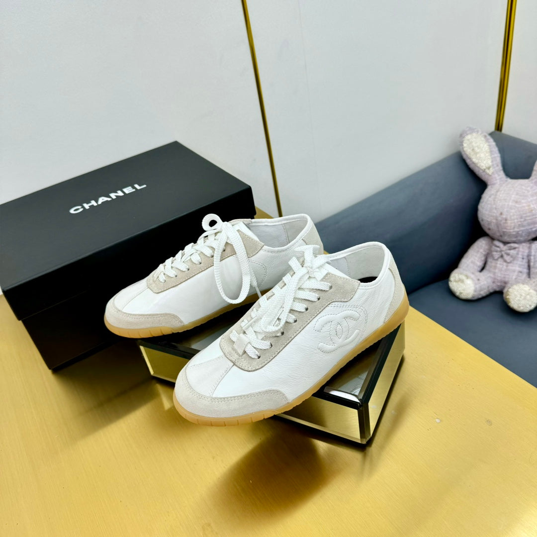 CC SNEAKER IN WHITE CALFSKIN AND SUEDE mysite