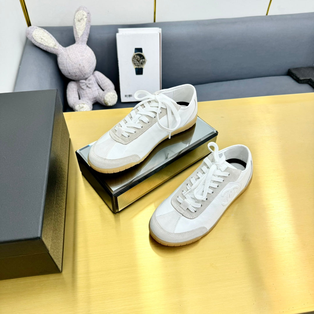 CC SNEAKER IN WHITE CALFSKIN AND SUEDE mysite