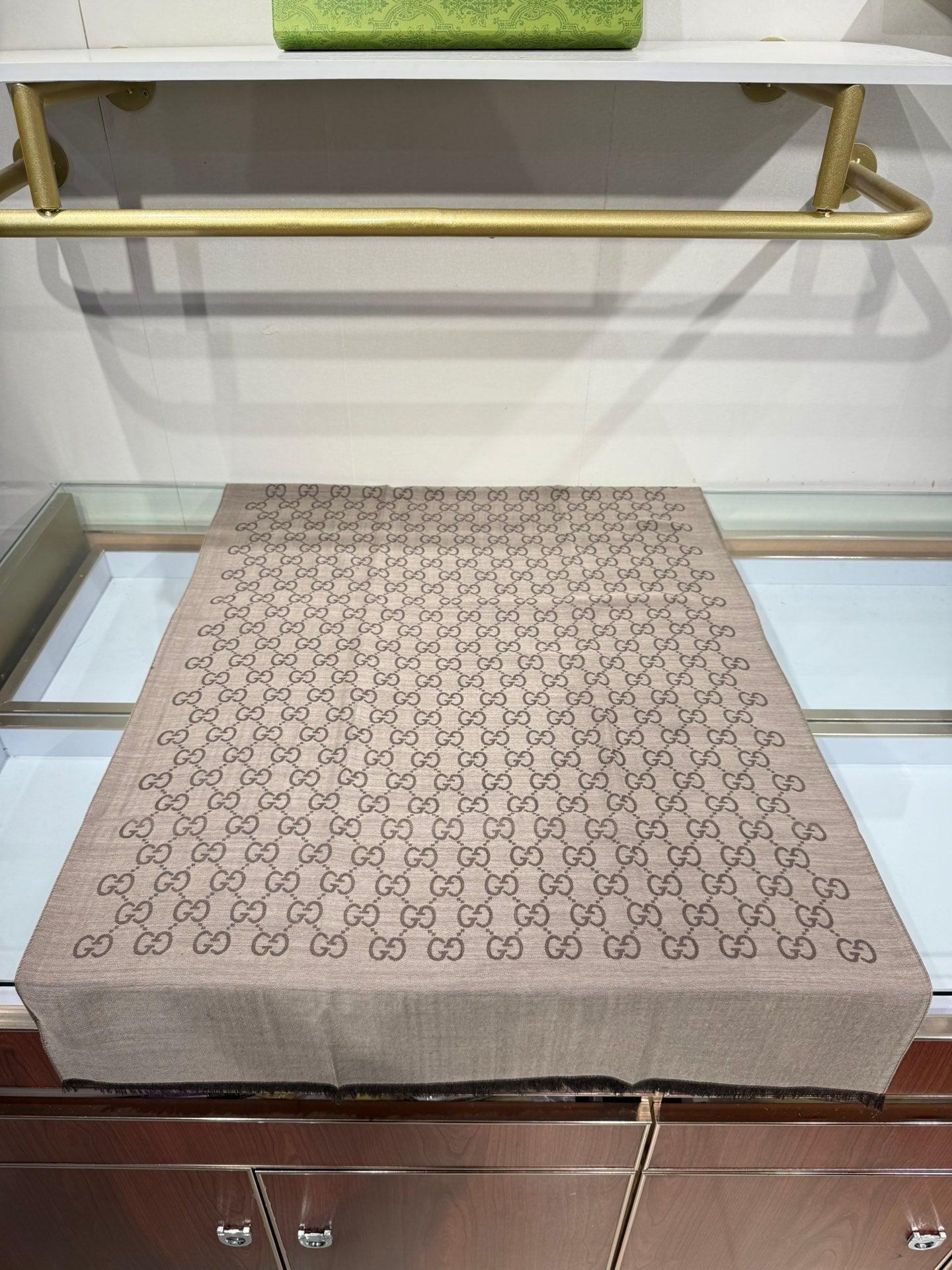 GUCCI 25S SCARF 200 IN CASHMERE SILK 706563 mysite